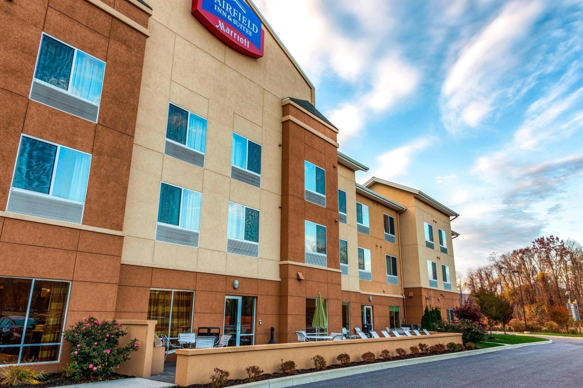 Fairfield Inn & Suites By Marriott Harrisburg West/New Cumberland Exteriör bild