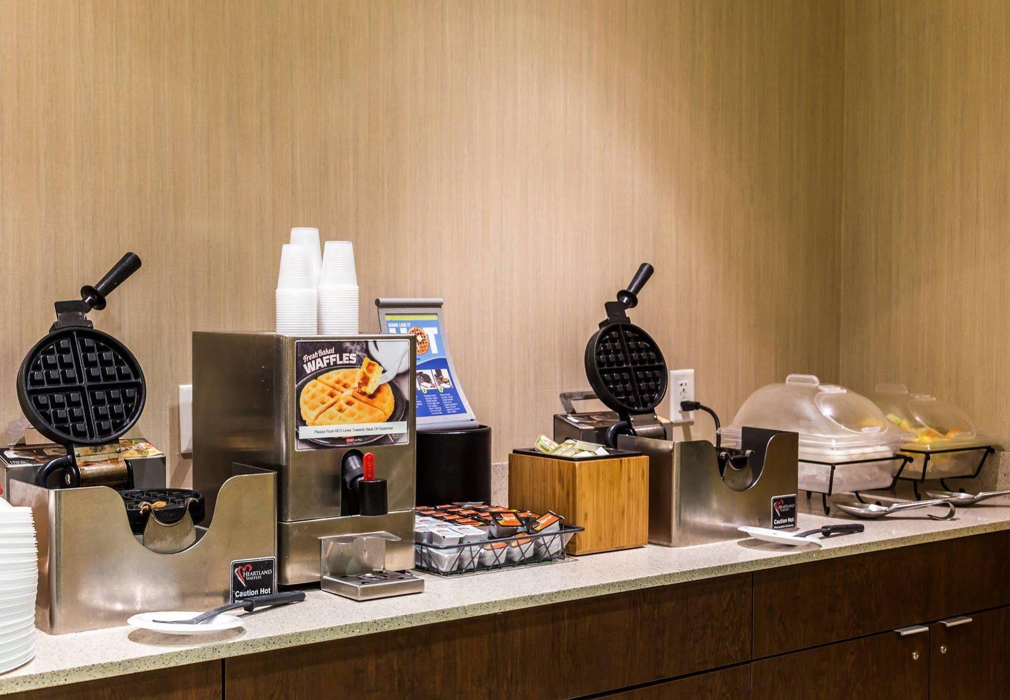 Fairfield Inn & Suites By Marriott Harrisburg West/New Cumberland Exteriör bild