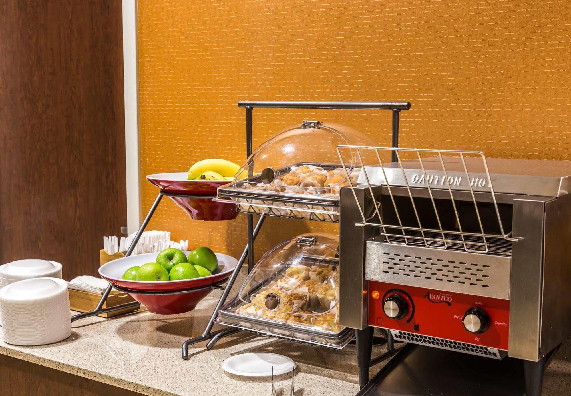 Fairfield Inn & Suites By Marriott Harrisburg West/New Cumberland Exteriör bild