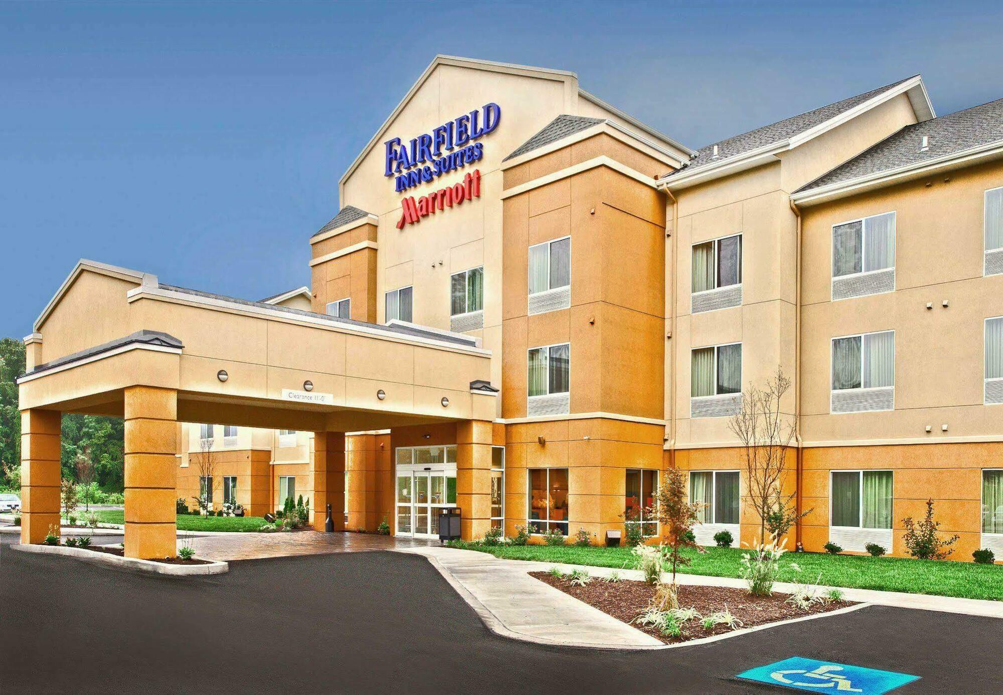 Fairfield Inn & Suites By Marriott Harrisburg West/New Cumberland Exteriör bild